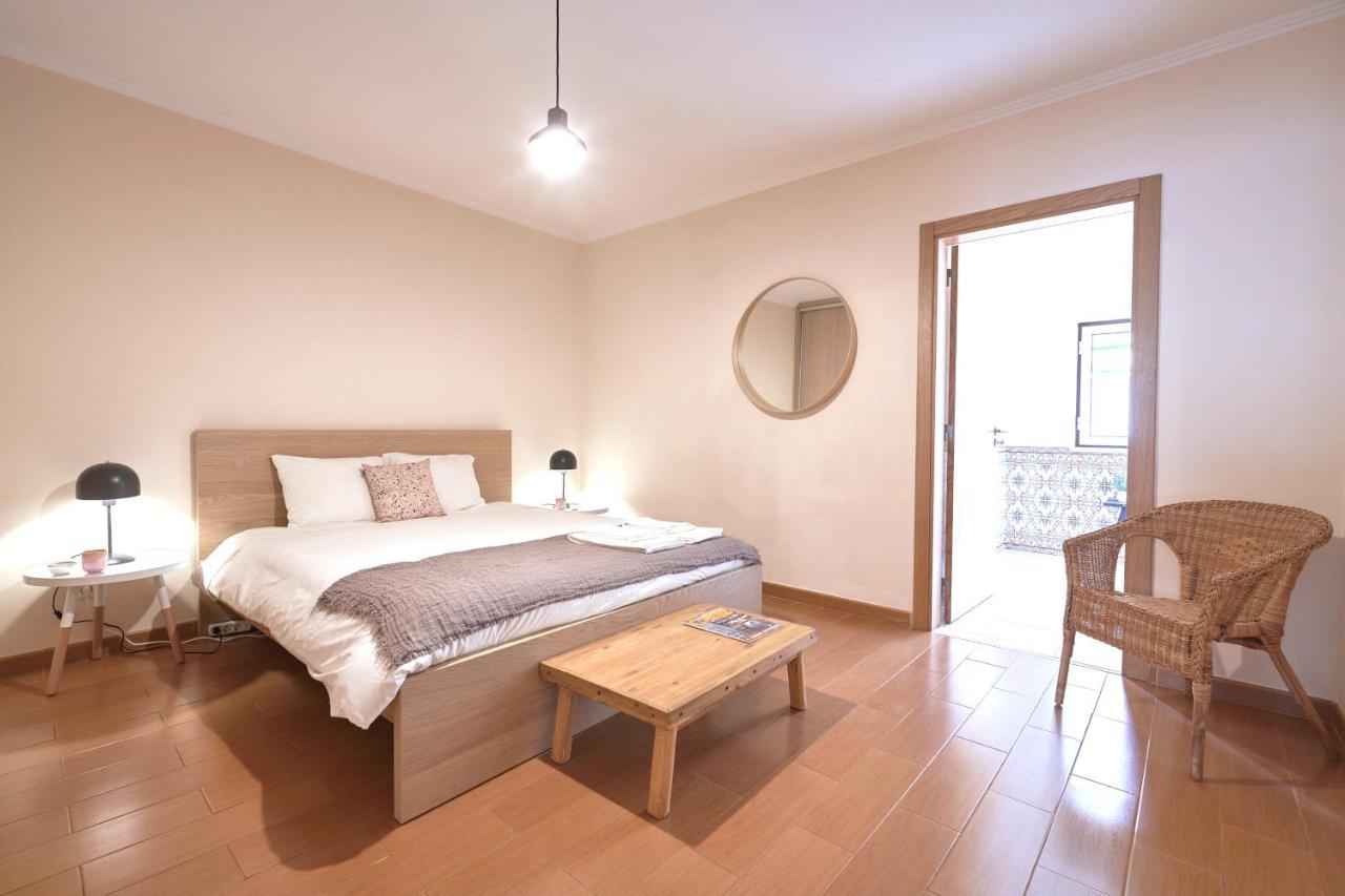 Idyllic Lisbon Apartments With Amazing Courtyard, By Timecooler Екстер'єр фото