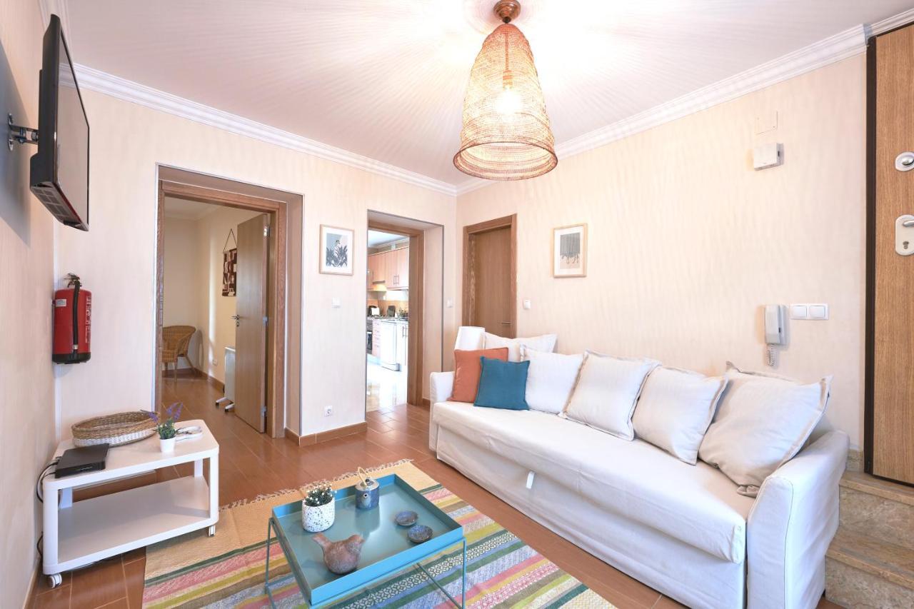 Idyllic Lisbon Apartments With Amazing Courtyard, By Timecooler Екстер'єр фото